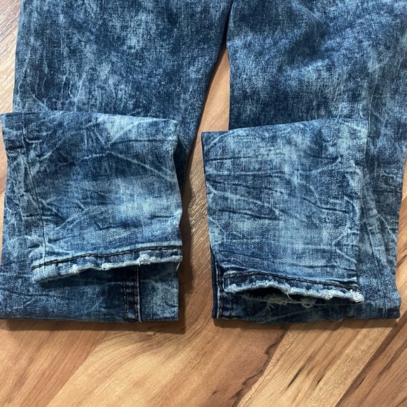 Rock Revival Collector’s Edition Mid Rise Carmine Skinny Jeans Sz 27 - Picture 8 of 11